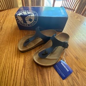 Brand new Birkenstock gizeh style sandals
